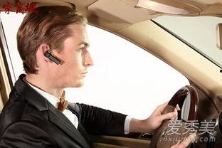 明星用什么耳机打头,揭秘明星们钟爱的耳机品牌与款式