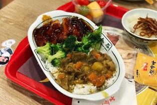 哈密瓜和酸菜鱼一起吃,跨界美食的奇妙碰撞