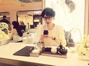 吴淼明星,闪耀星途，璀璨人生