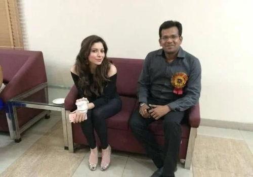 新毒王女明星,揭秘娱乐圈的神秘力量