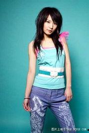 157cm的明星,身材娇小却魅力四射的璀璨之星